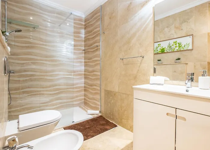 #009 Walk Everywhere *